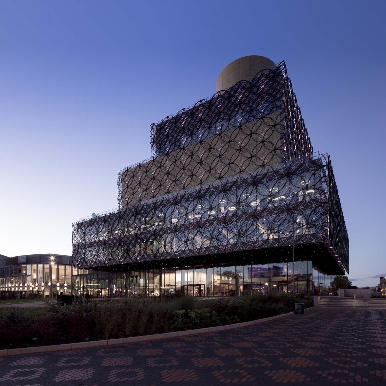 Birmingham Library, architecture photograph by Mark Hadden, photo 16