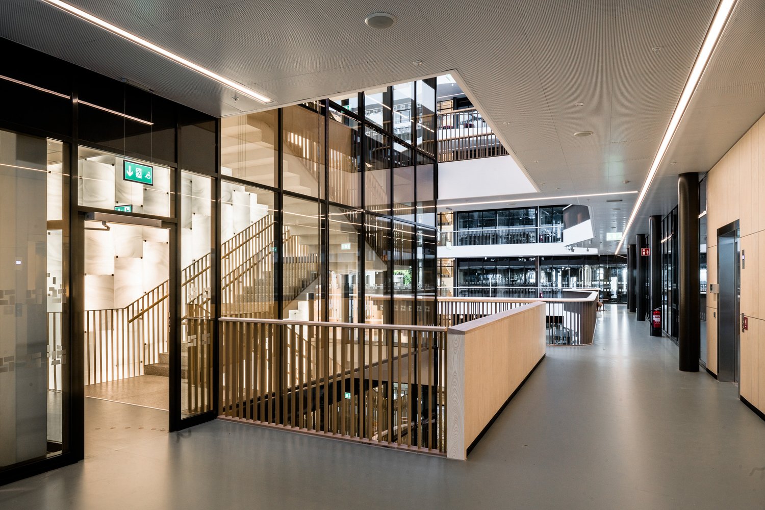 Biomedicum, Stockholm, architecture photograph by Mark Hadden, photo 12