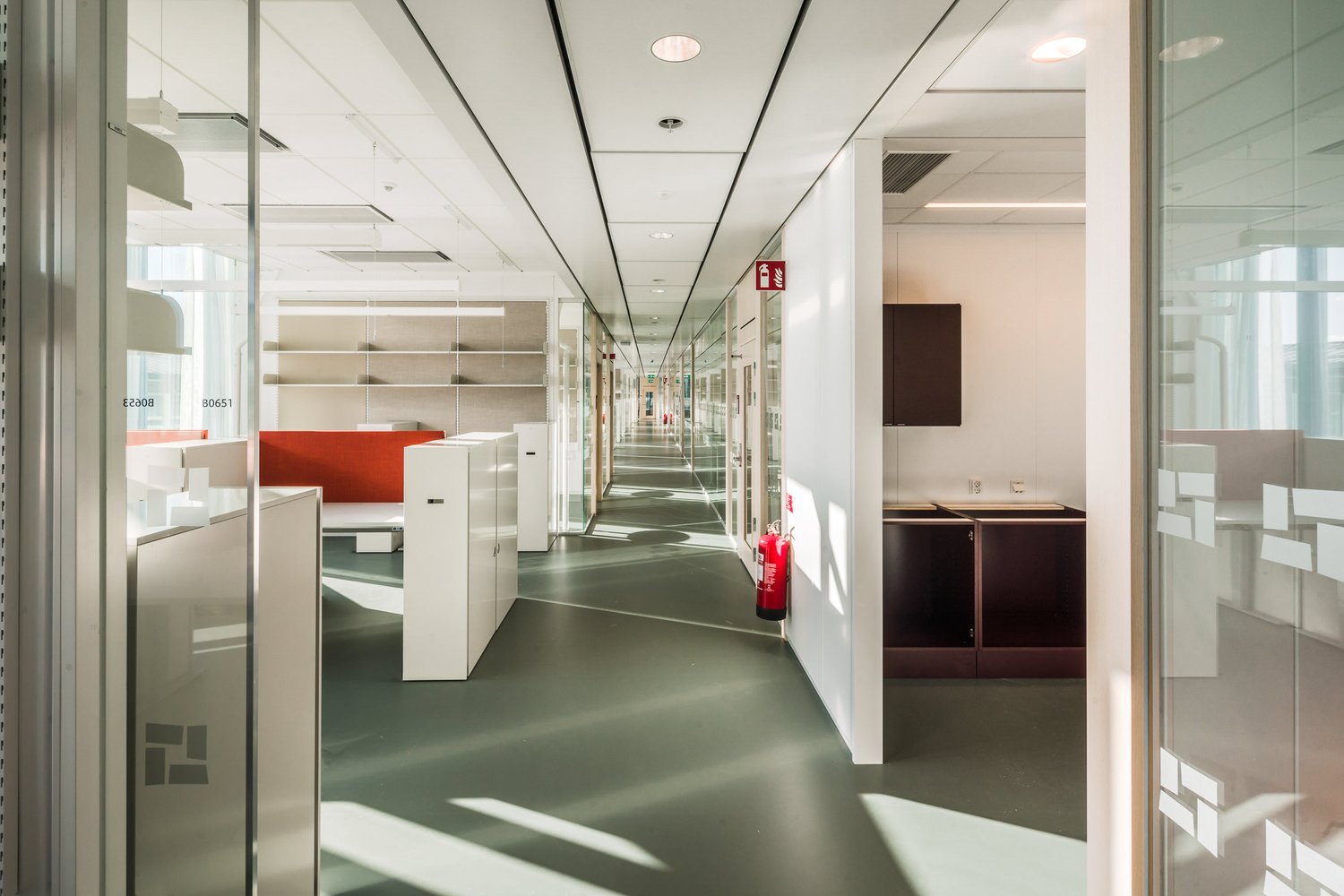 Biomedicum, Stockholm, architecture photograph by Mark Hadden, photo 16